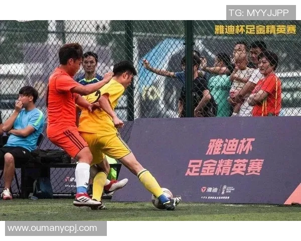 重庆足球队在精英赛中的实力展现与战术分析